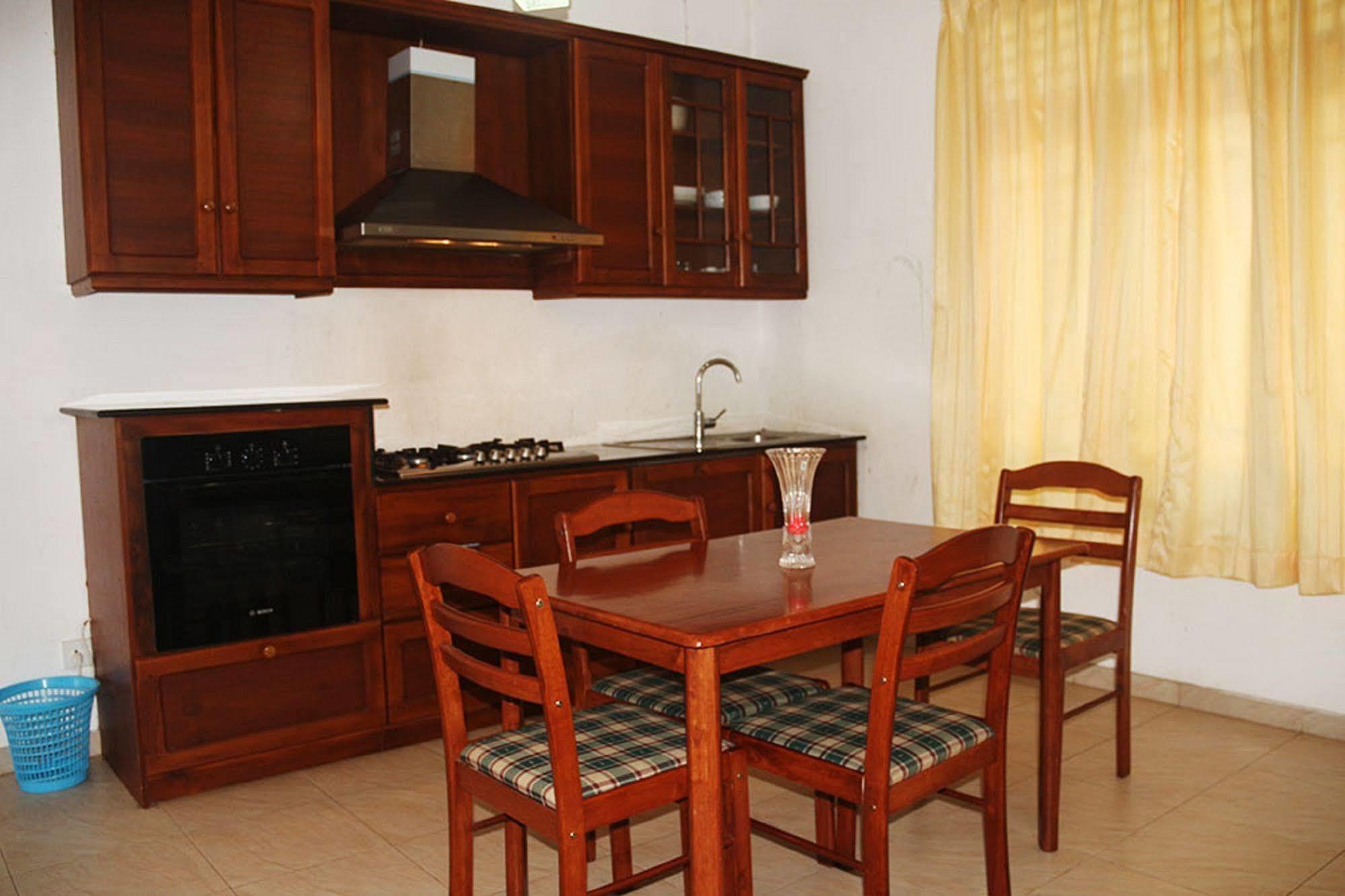 Hotel Red Rose Negombo Eksteriør bilde