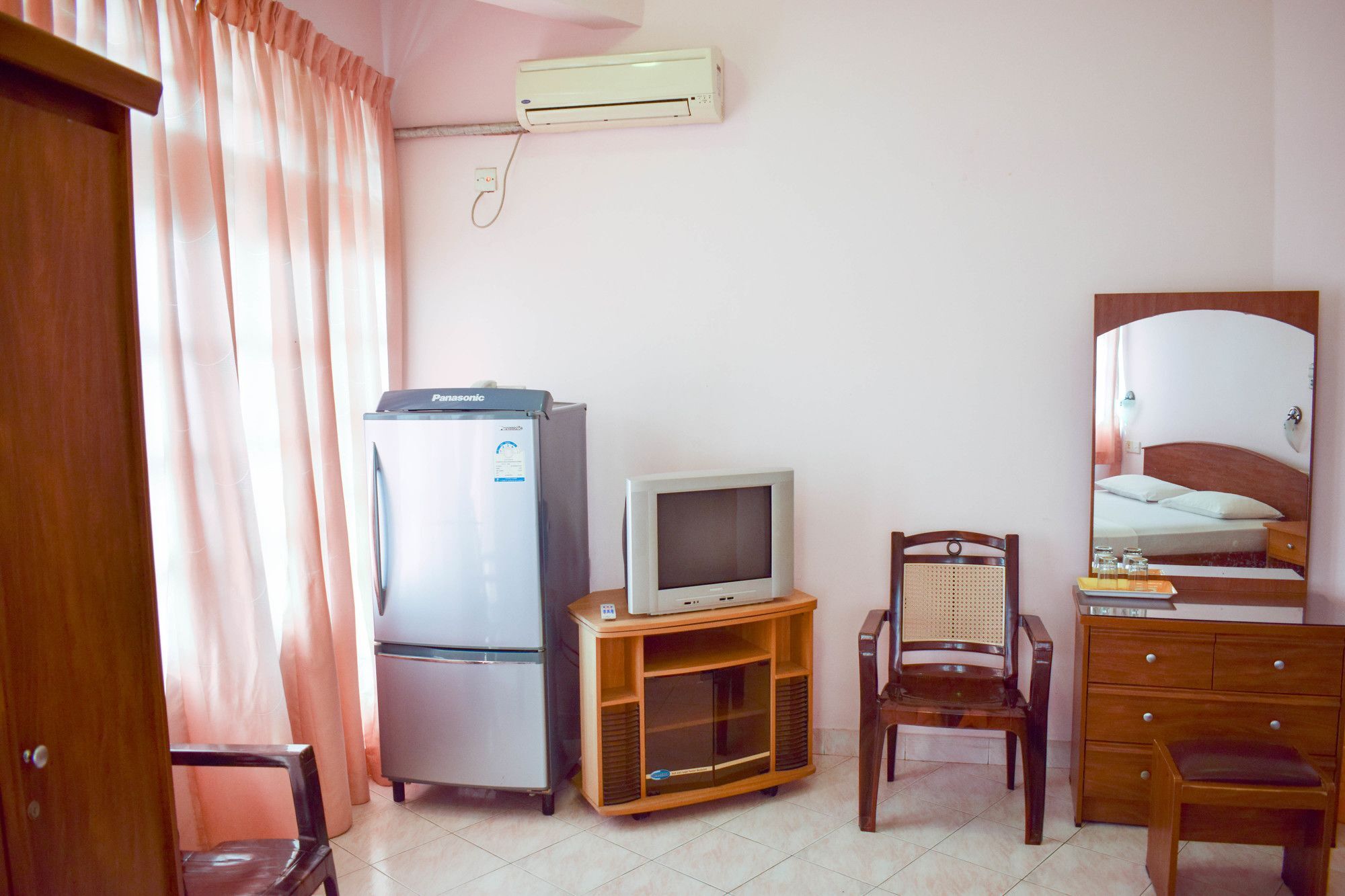 Hotel Red Rose Negombo Eksteriør bilde